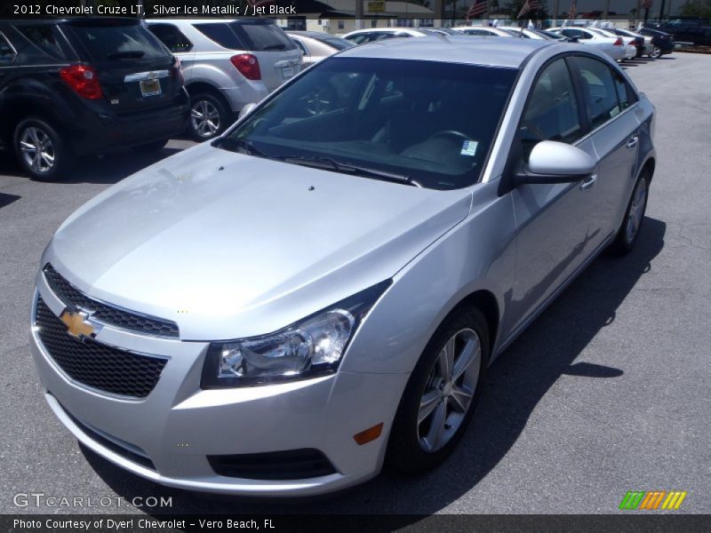 Silver Ice Metallic / Jet Black 2012 Chevrolet Cruze LT