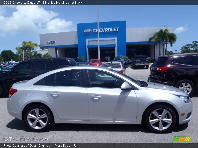 Silver Ice Metallic / Jet Black 2012 Chevrolet Cruze LT