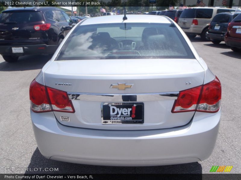 Silver Ice Metallic / Jet Black 2012 Chevrolet Cruze LT