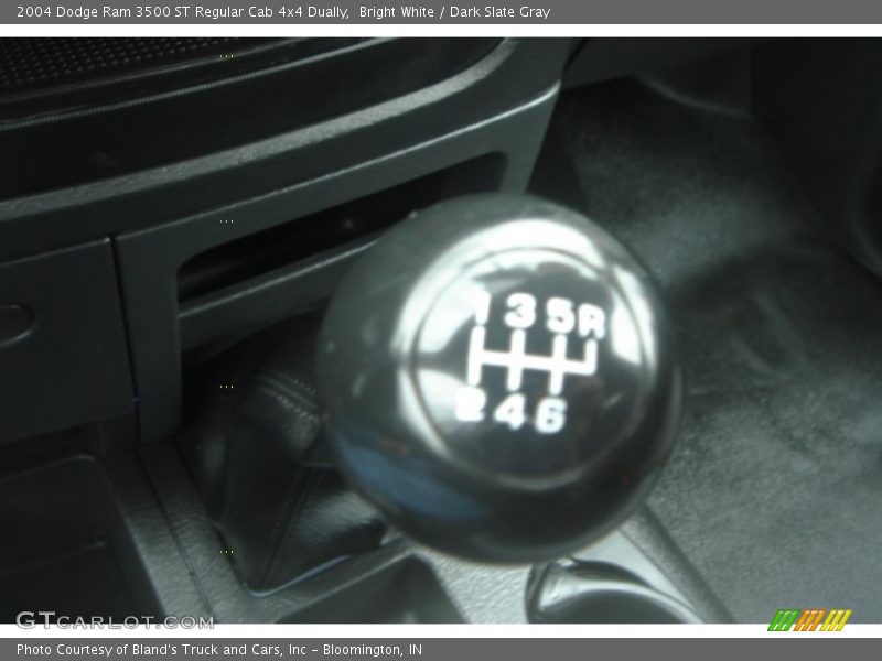 Bright White / Dark Slate Gray 2004 Dodge Ram 3500 ST Regular Cab 4x4 Dually