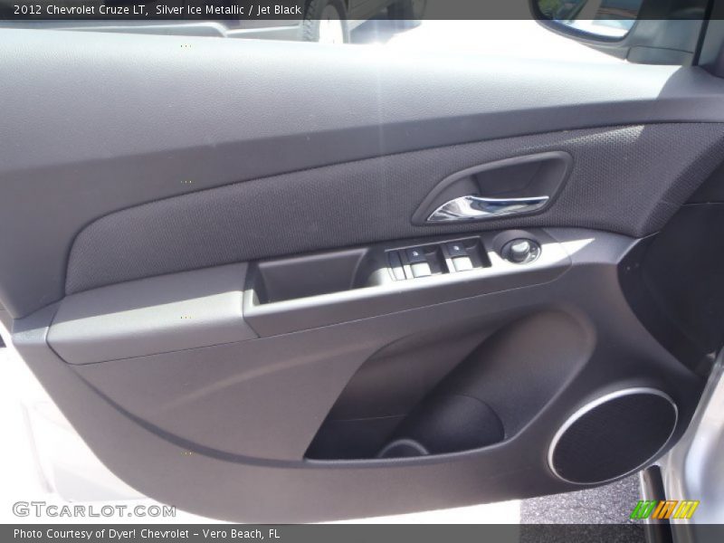 Silver Ice Metallic / Jet Black 2012 Chevrolet Cruze LT