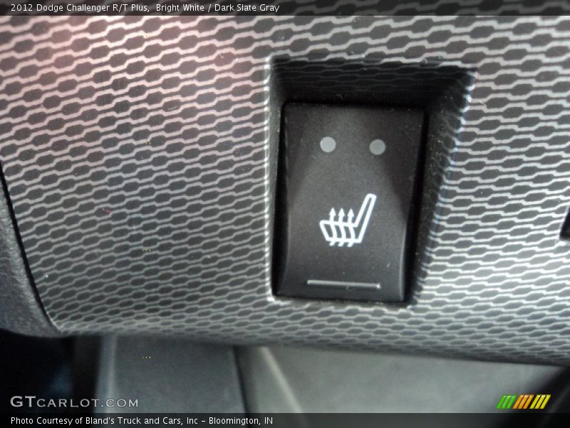 Bright White / Dark Slate Gray 2012 Dodge Challenger R/T Plus