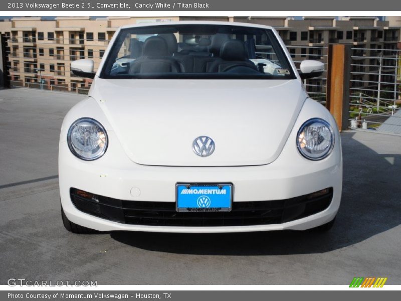 Candy White / Titan Black 2013 Volkswagen Beetle 2.5L Convertible