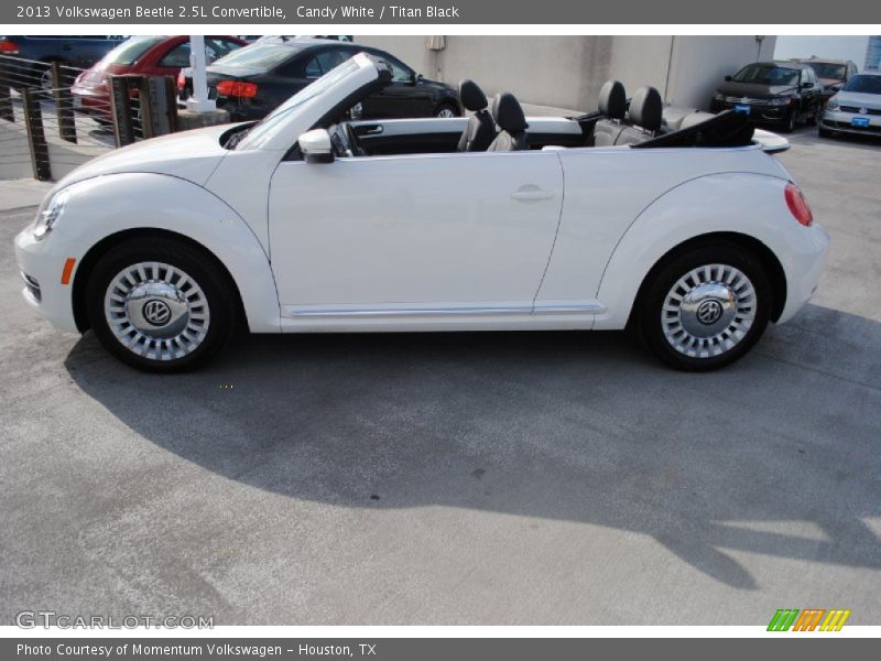 Candy White / Titan Black 2013 Volkswagen Beetle 2.5L Convertible