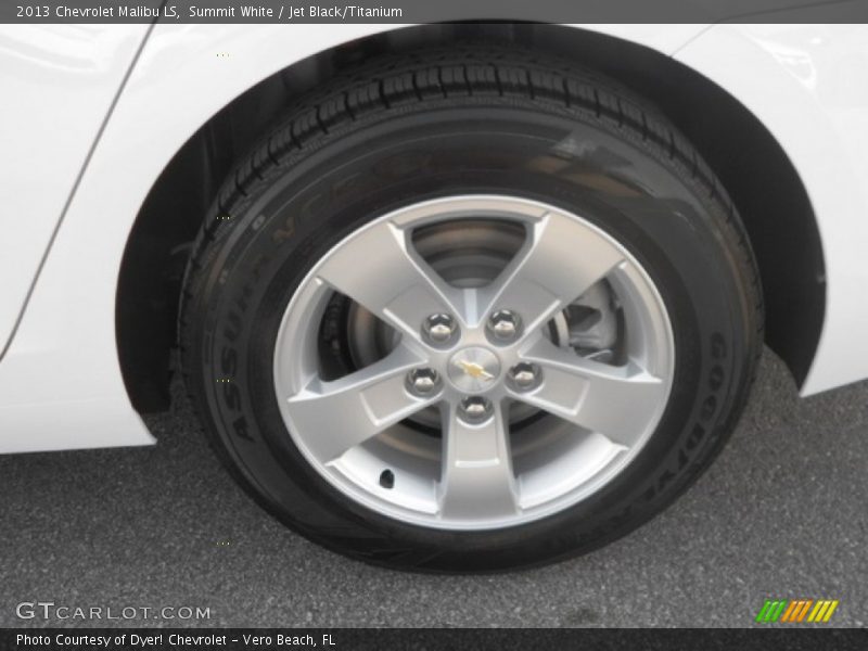 Summit White / Jet Black/Titanium 2013 Chevrolet Malibu LS