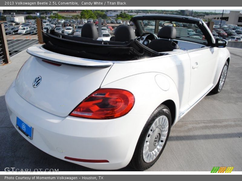 Candy White / Titan Black 2013 Volkswagen Beetle 2.5L Convertible