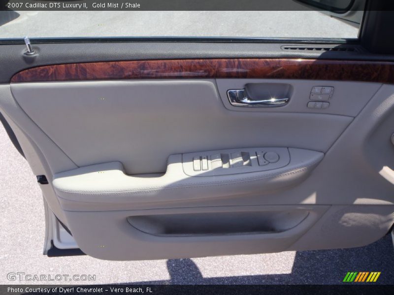 Gold Mist / Shale 2007 Cadillac DTS Luxury II