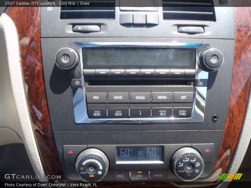 Gold Mist / Shale 2007 Cadillac DTS Luxury II