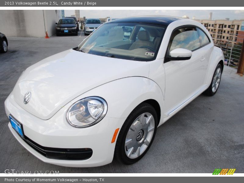 Candy White / Beige 2013 Volkswagen Beetle 2.5L