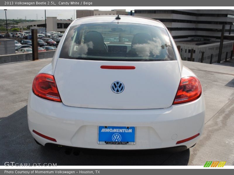 Candy White / Beige 2013 Volkswagen Beetle 2.5L