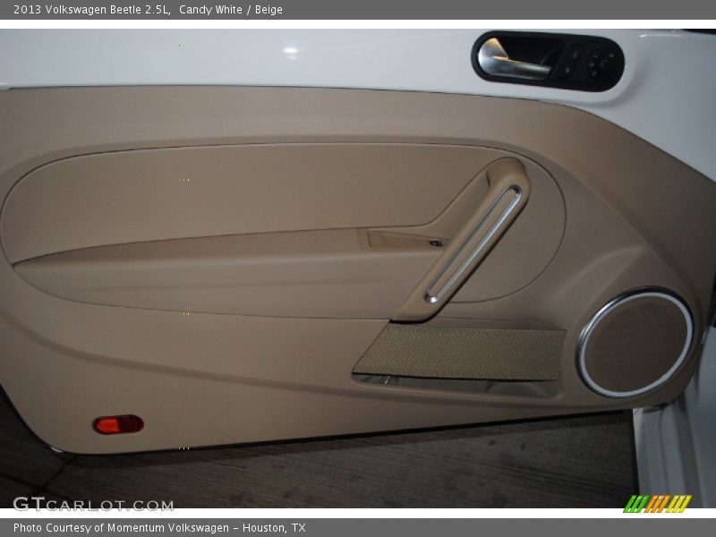 Candy White / Beige 2013 Volkswagen Beetle 2.5L