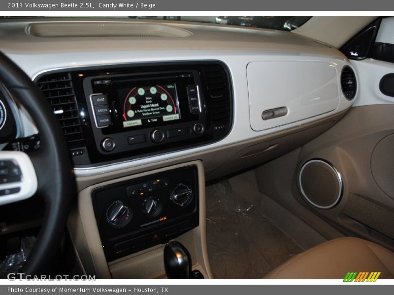 Candy White / Beige 2013 Volkswagen Beetle 2.5L