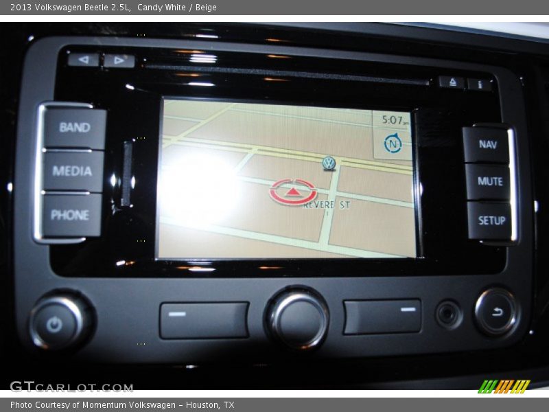 Candy White / Beige 2013 Volkswagen Beetle 2.5L