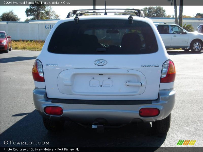 Nordic White / Gray 2004 Hyundai Santa Fe