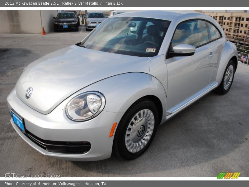 Reflex Silver Metallic / Titan Black 2013 Volkswagen Beetle 2.5L