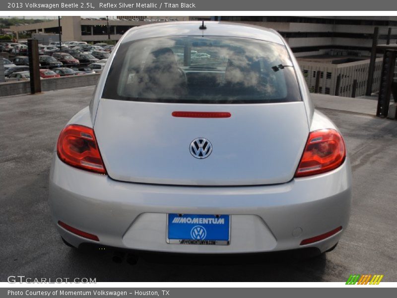 Reflex Silver Metallic / Titan Black 2013 Volkswagen Beetle 2.5L