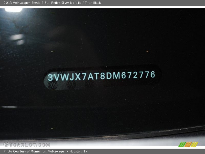 Reflex Silver Metallic / Titan Black 2013 Volkswagen Beetle 2.5L