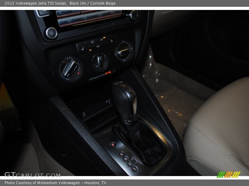 Black Uni / Cornsilk Beige 2013 Volkswagen Jetta TDI Sedan