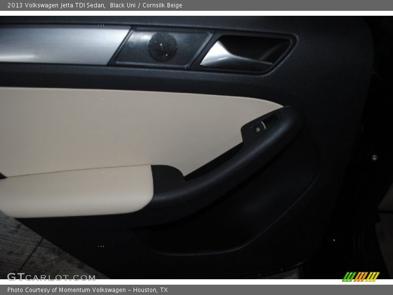 Black Uni / Cornsilk Beige 2013 Volkswagen Jetta TDI Sedan