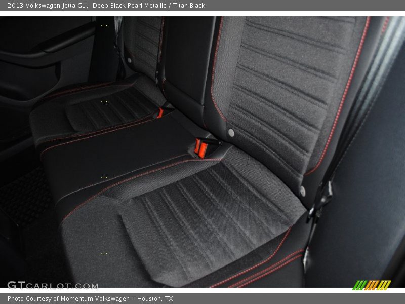 Deep Black Pearl Metallic / Titan Black 2013 Volkswagen Jetta GLI