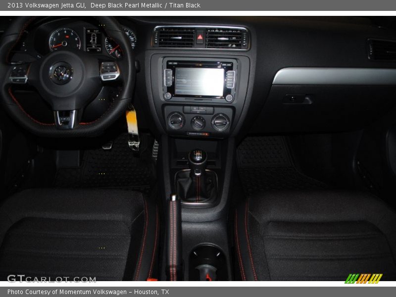 Deep Black Pearl Metallic / Titan Black 2013 Volkswagen Jetta GLI