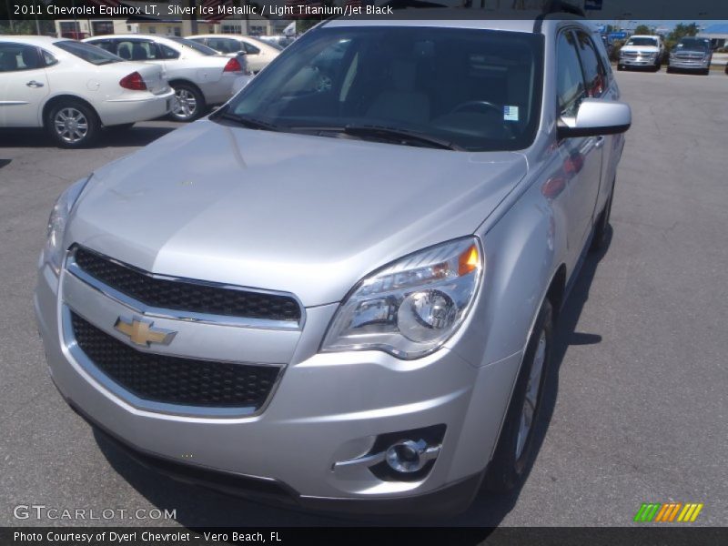 Silver Ice Metallic / Light Titanium/Jet Black 2011 Chevrolet Equinox LT