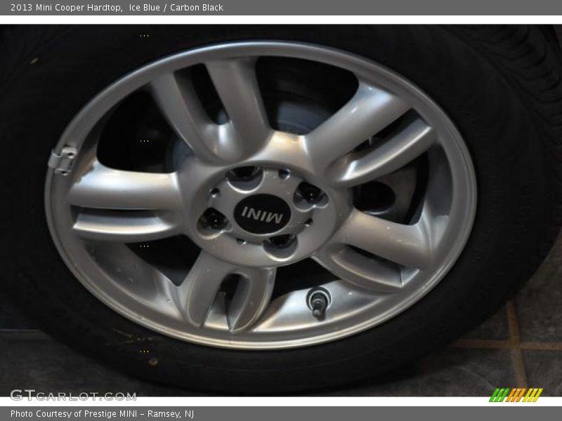 Ice Blue / Carbon Black 2013 Mini Cooper Hardtop