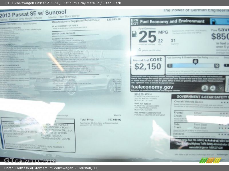 Platinum Gray Metallic / Titan Black 2013 Volkswagen Passat 2.5L SE