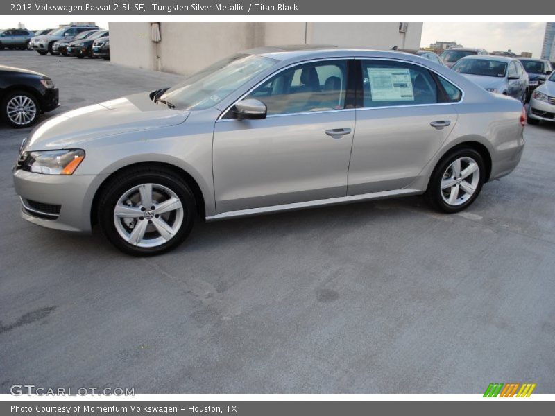 Tungsten Silver Metallic / Titan Black 2013 Volkswagen Passat 2.5L SE