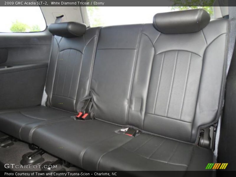 White Diamond Tricoat / Ebony 2009 GMC Acadia SLT-2