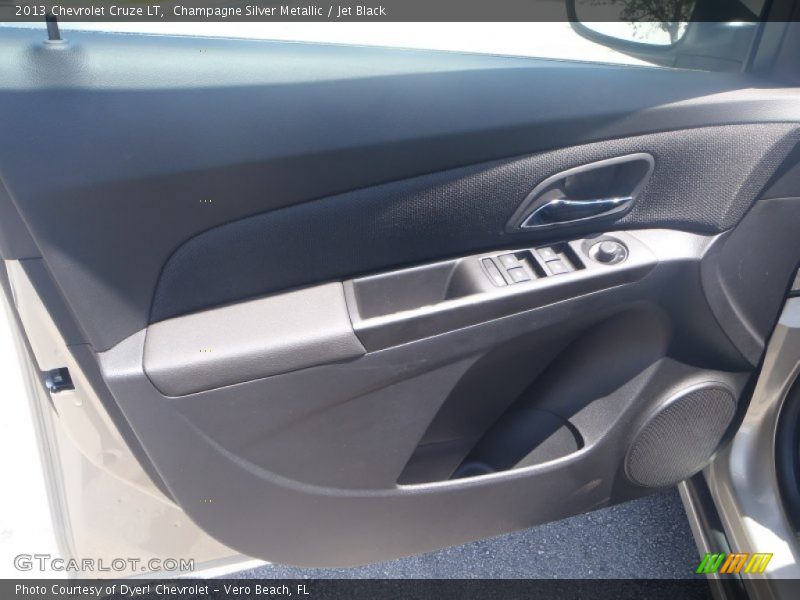 Champagne Silver Metallic / Jet Black 2013 Chevrolet Cruze LT