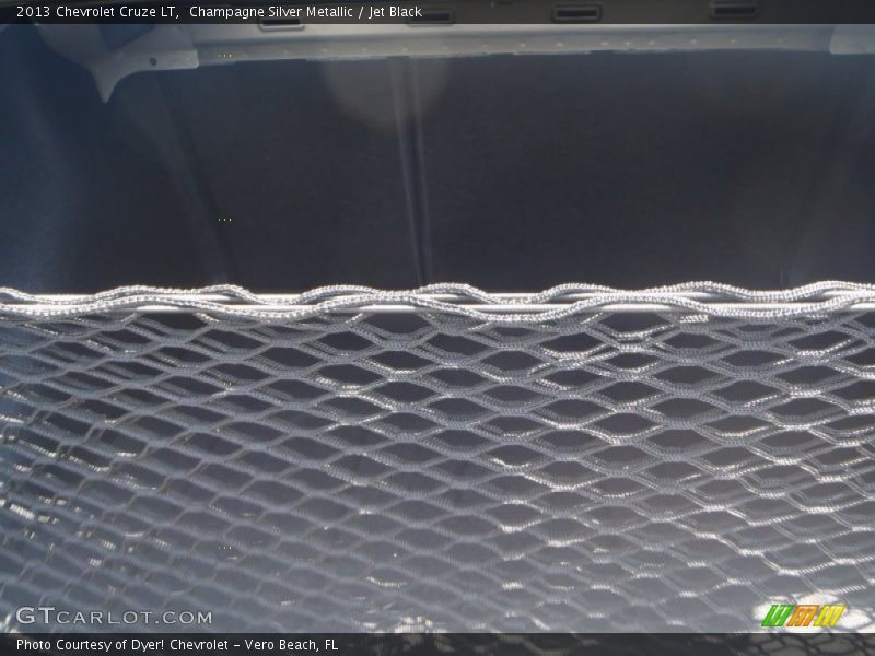 Champagne Silver Metallic / Jet Black 2013 Chevrolet Cruze LT