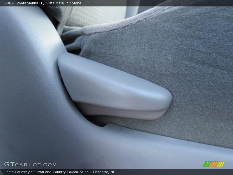 Slate Metallic / Stone 2009 Toyota Sienna LE