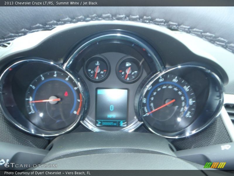 Summit White / Jet Black 2013 Chevrolet Cruze LT/RS