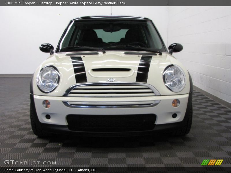 Pepper White / Space Gray/Panther Black 2006 Mini Cooper S Hardtop