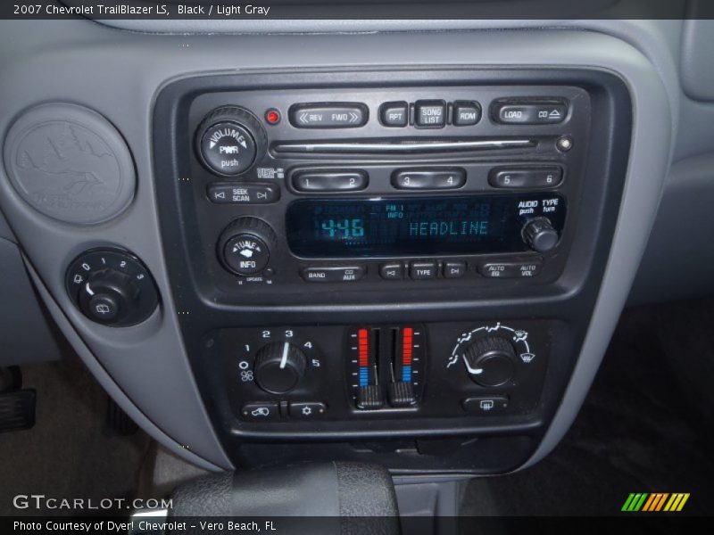 Black / Light Gray 2007 Chevrolet TrailBlazer LS