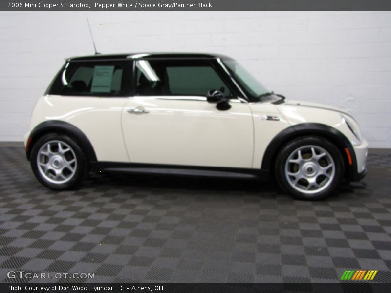 Pepper White / Space Gray/Panther Black 2006 Mini Cooper S Hardtop