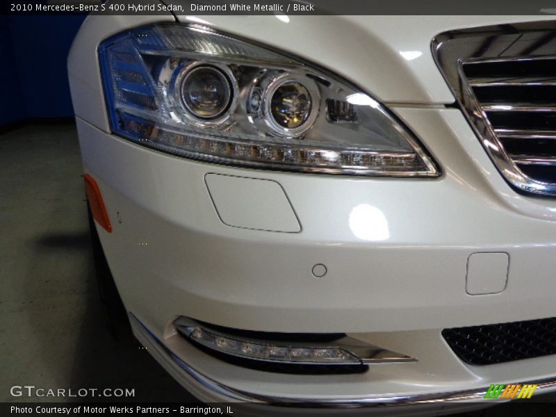 Diamond White Metallic / Black 2010 Mercedes-Benz S 400 Hybrid Sedan