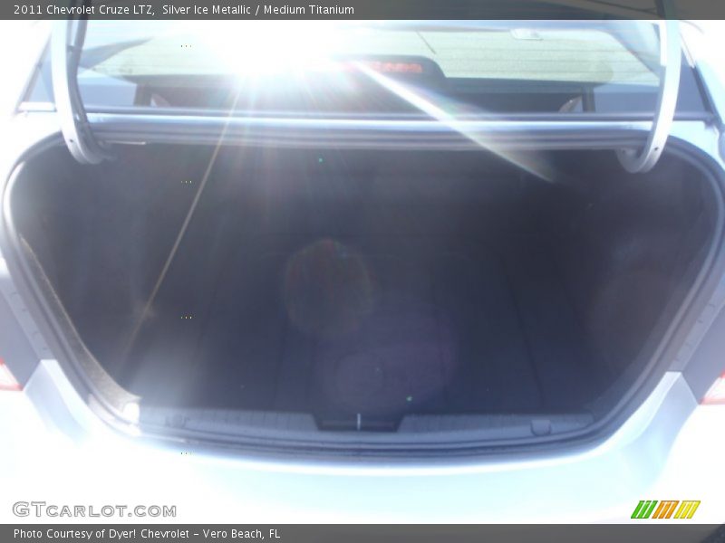 Silver Ice Metallic / Medium Titanium 2011 Chevrolet Cruze LTZ