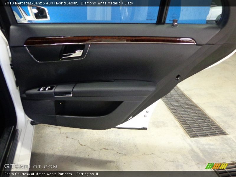 Diamond White Metallic / Black 2010 Mercedes-Benz S 400 Hybrid Sedan