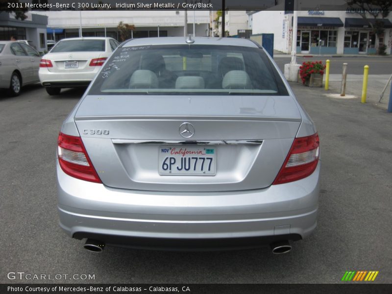 Iridium Silver Metallic / Grey/Black 2011 Mercedes-Benz C 300 Luxury