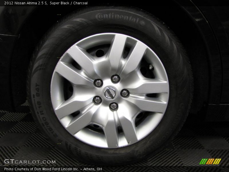 Super Black / Charcoal 2012 Nissan Altima 2.5 S