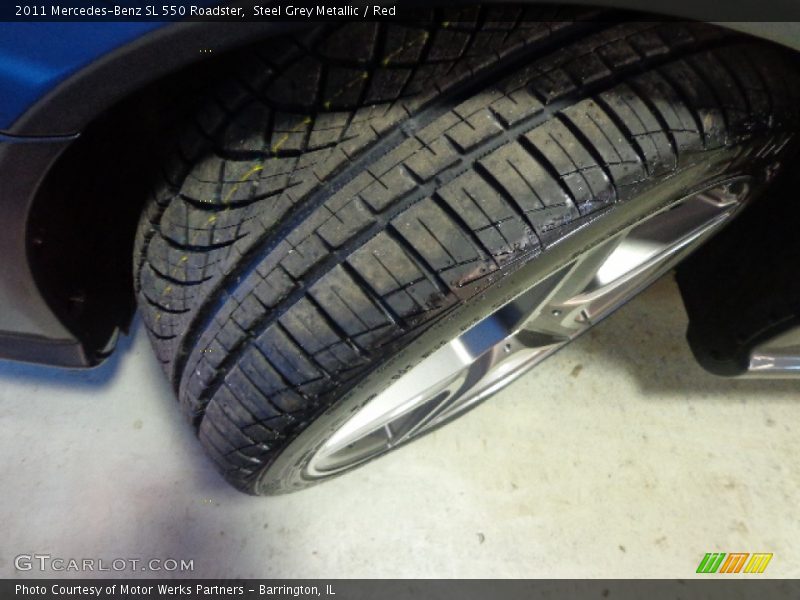 Steel Grey Metallic / Red 2011 Mercedes-Benz SL 550 Roadster