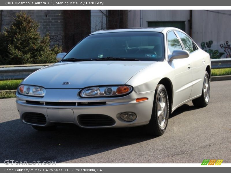 Sterling Metallic / Dark Gray 2001 Oldsmobile Aurora 3.5