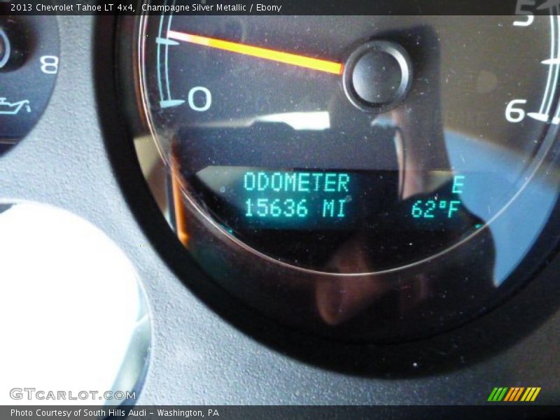 Champagne Silver Metallic / Ebony 2013 Chevrolet Tahoe LT 4x4