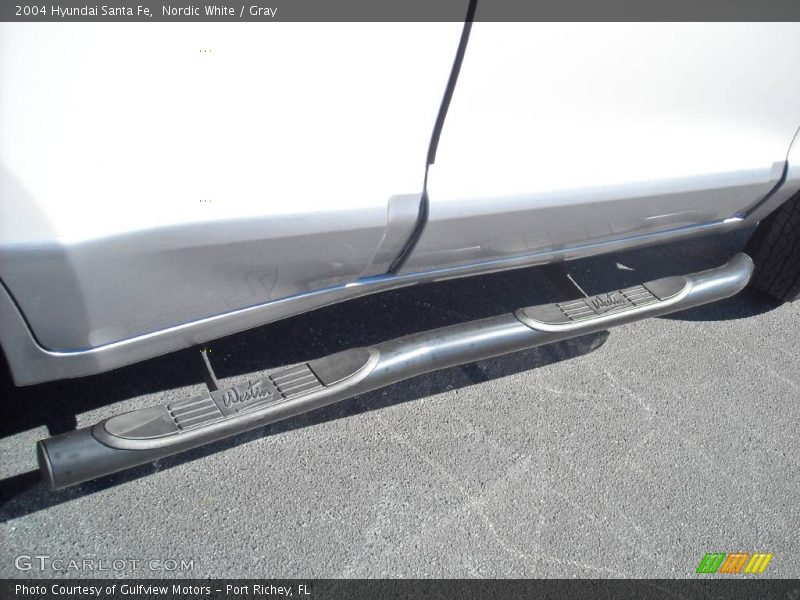Nordic White / Gray 2004 Hyundai Santa Fe