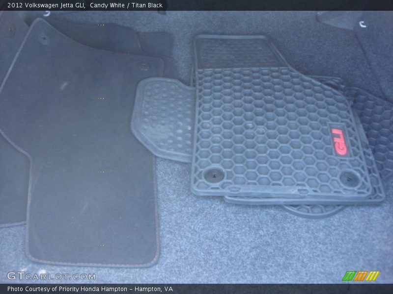 Candy White / Titan Black 2012 Volkswagen Jetta GLI