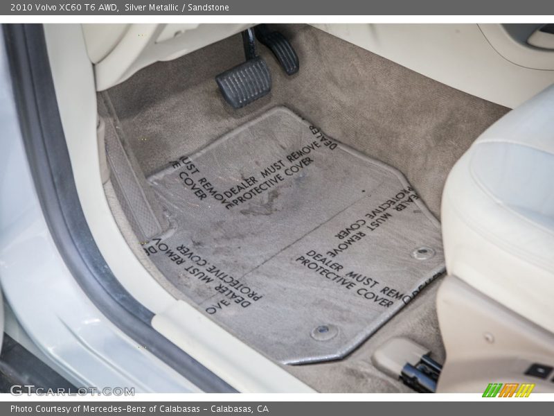 Silver Metallic / Sandstone 2010 Volvo XC60 T6 AWD