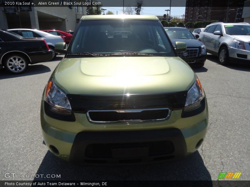 Alien Green / Black Soul Logo Cloth 2010 Kia Soul +