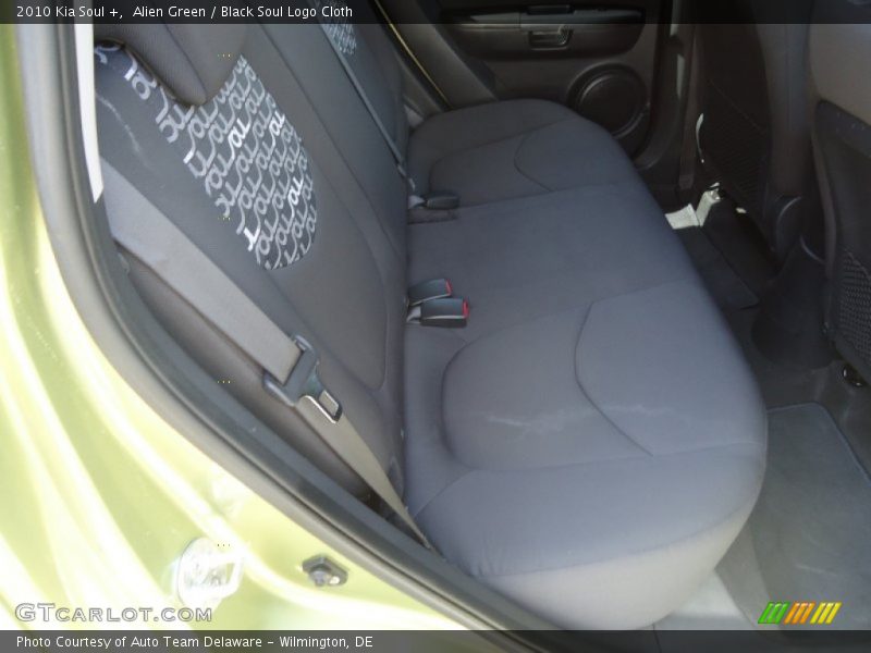 Alien Green / Black Soul Logo Cloth 2010 Kia Soul +